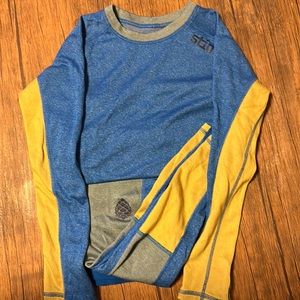 Stio boys baselayer set. Barely worn. No signs of wear or tear